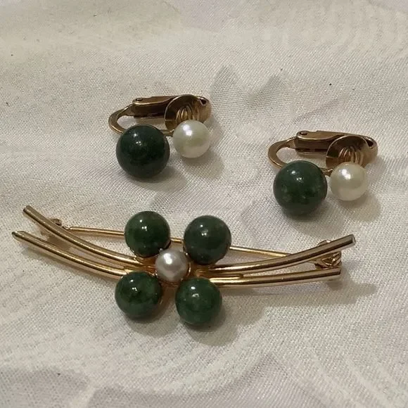 Vintage Burt Cassell 12K GF Jade And Pearl Set - Picture 6 of 6